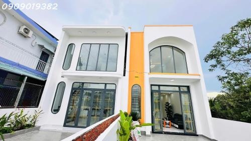 Lô Góc Ô Tô Hoàng Mai - 88m, Mặt Ngõ Đẹp, Tặng Nhà!  Sở Hữu Ngay Bây Giờ